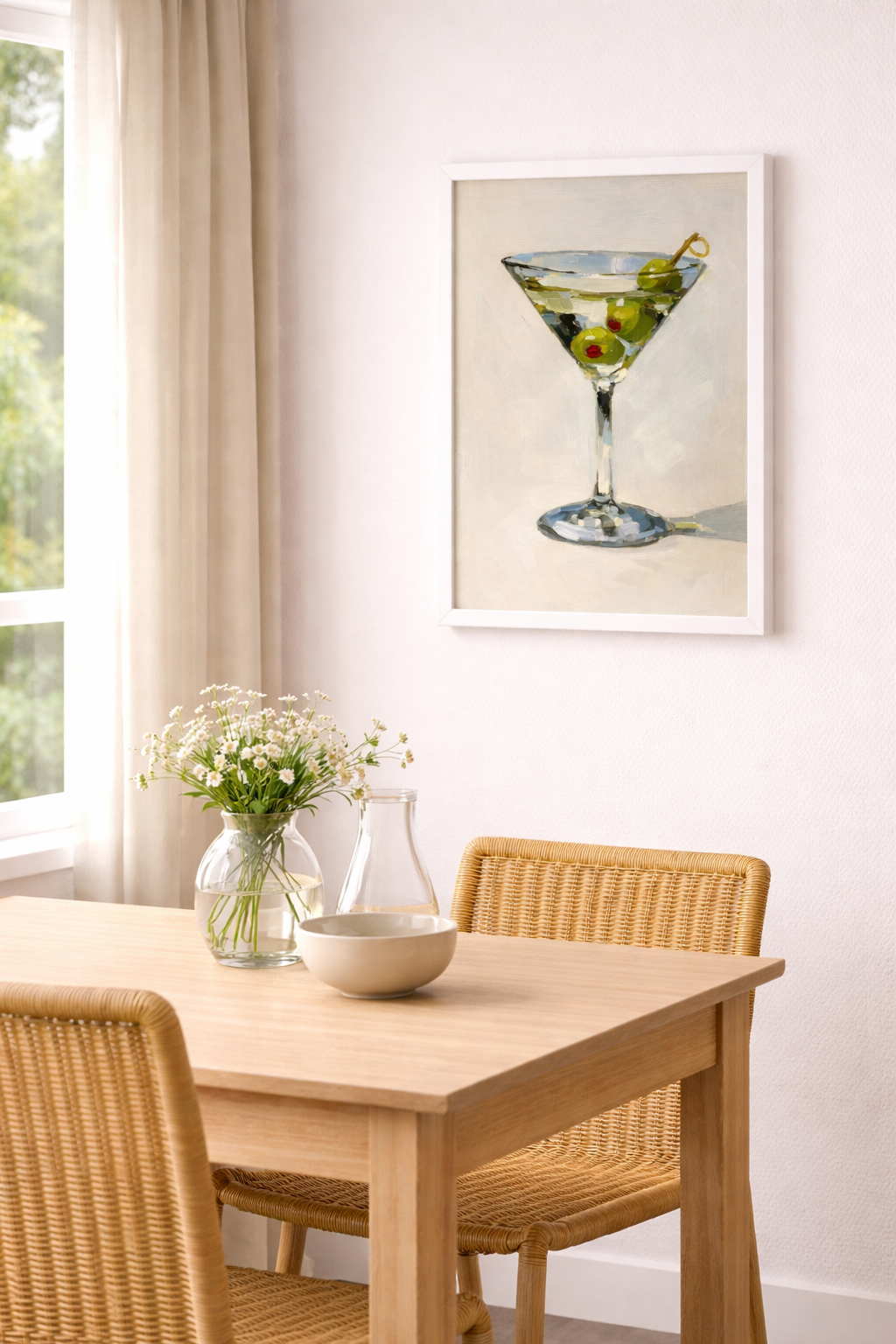 Martini Kokteyl Yağlıboya Posteri – Zeytin Detaylı Minimal Bar Duvar Sanatı